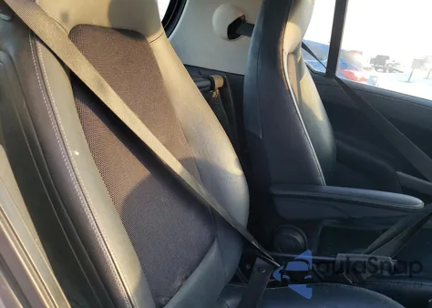 2013 Smart Fortwo Pure из США, поврежденный, VIN WMEEJ3BA6DK652837